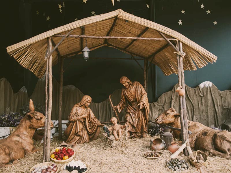 Colombian Christmas Traditions: Pesebre