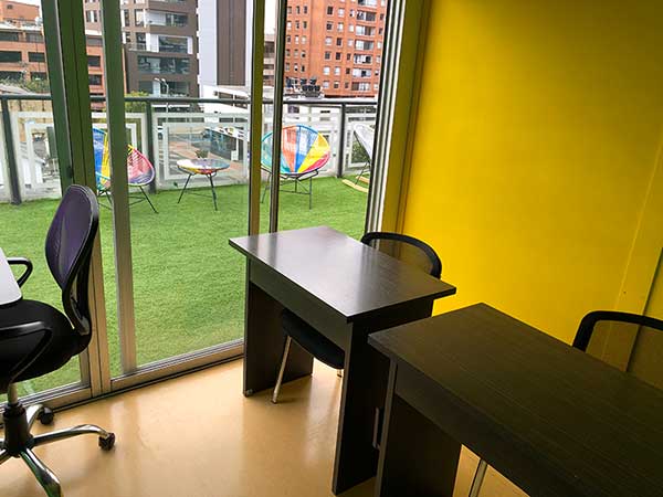 Spanish school Bogota open for in-person classes: Classroom