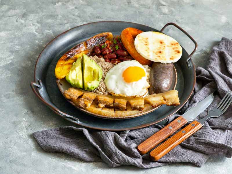 Unique Colombian Food: Bandeja Paisa