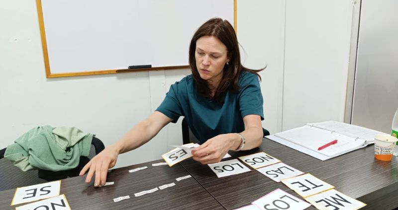 International student in a classroom learnig Spanish in Bogota at Learn More Than Spanish