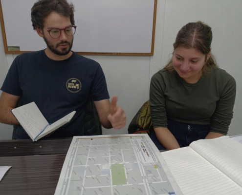 Two students learning Spanish in a classroom at a Spanish school in Bogotá